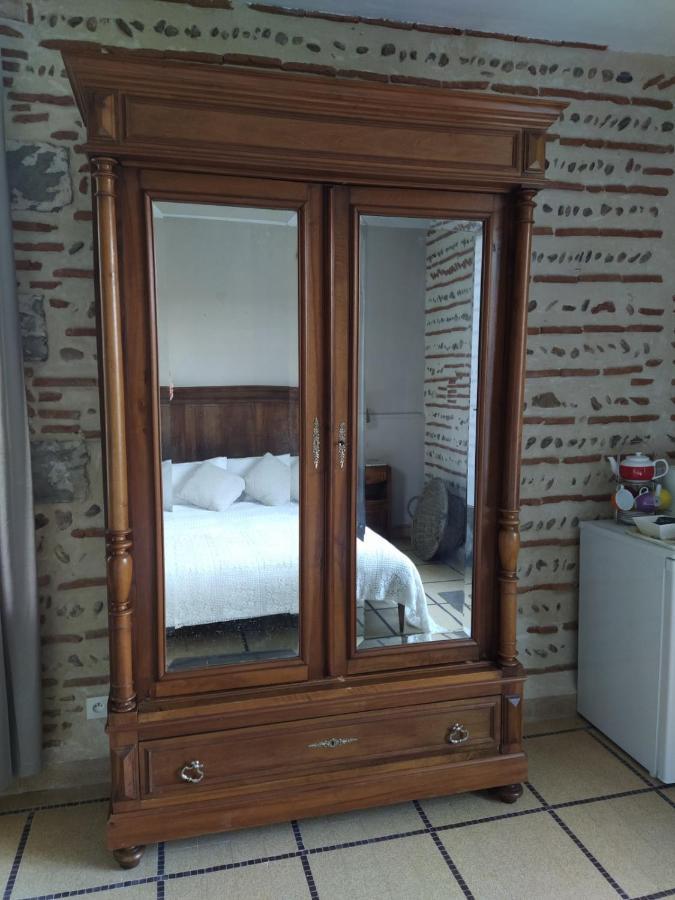 Domaine Ramonjavel, Glamping & Alpaca'S Bed & Breakfast Fongrave Exterior photo